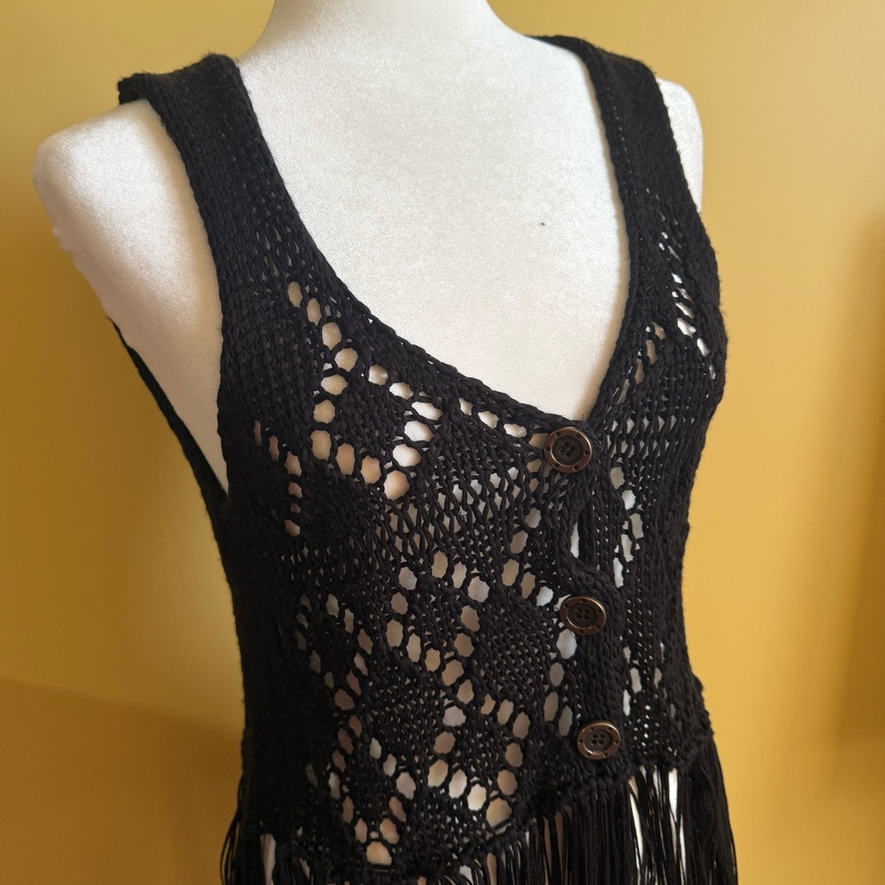 Jane & John/Tricotto crochet cotton fringe vest